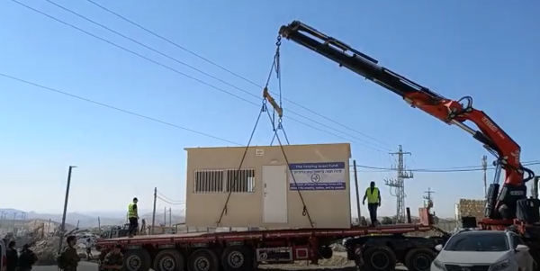 "מתעוררים לבוקר של פינוי מיותר": פינוי הפינה החמה