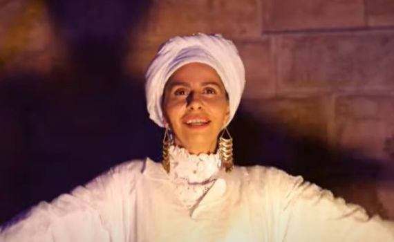 שינוי קריירה? ענבל אור הוציאה סינגל