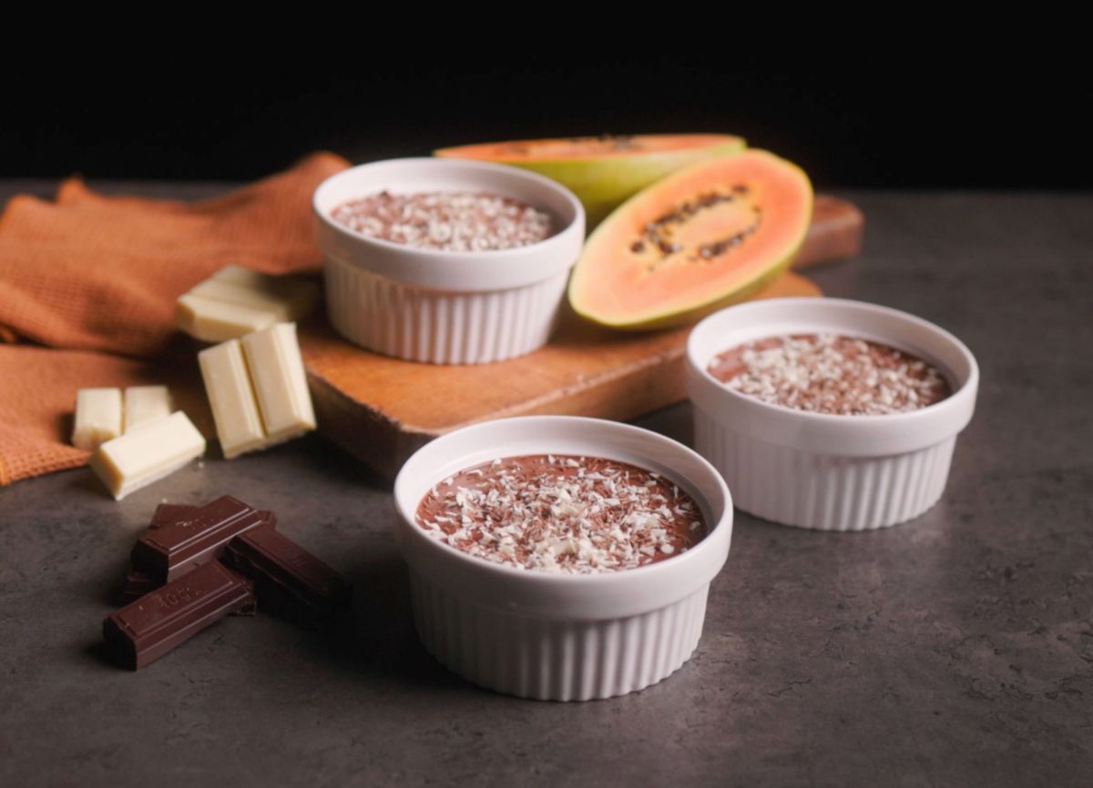 יום מתוק: מתכון לקרם שוקולד עם פפאיה