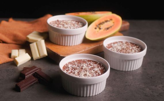 יום מתוק: מתכון לקרם שוקולד עם פפאיה