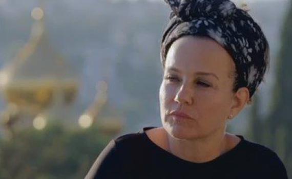 צופית גרנט יוצאת לברר מי היהודים שעולים להר הבית