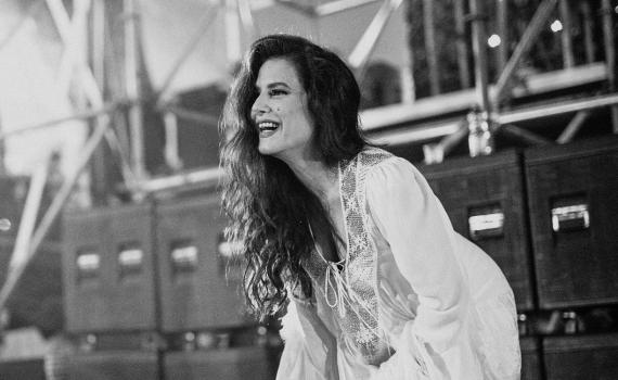 קרן פלס ומירי מסיקה בשיתוף פעולה