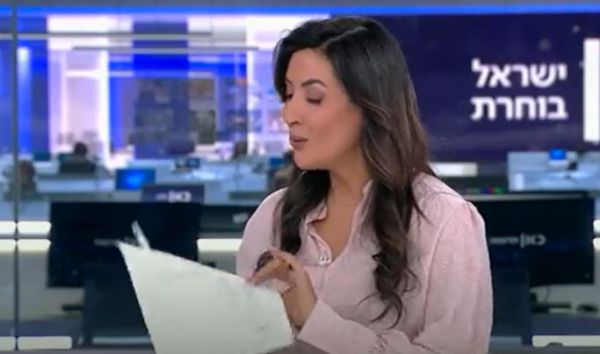 צפו: סמוטריץ' התבקש לחתום בשידור על ההצעה של בן גביר