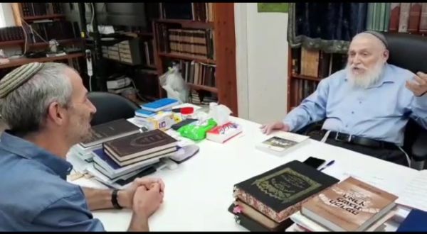 לקראת הפריימריז: הברכה של הרב דרוקמן לארנון סגל