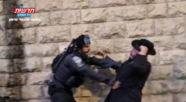 הפגנה בפלג הירושלמי נגד נתיחת גופת הילד מרמות