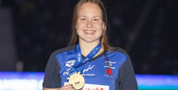 כבוד! זהב בשחייה פעם השנייה לאנסטסיה גורבנקו