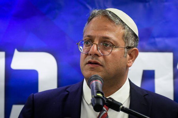 סערת הסעיף החריג: בן גביר דורש תשובות מנציבת שב"ס