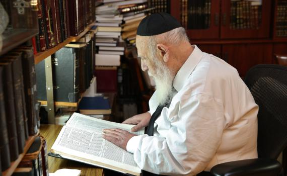 סופדים לרב שלום כהן: "שר וגדול הסתלק מאיתנו"