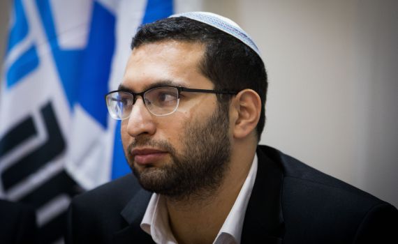 חסר תקדים: השר וסרלאוף עתר נגד היועמ"שית