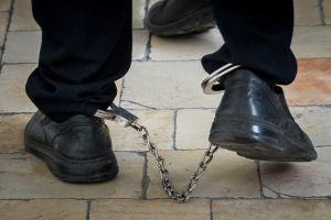 גרם נזק לעשרות רכבים: 28 כתבי אישום נגד תושב הצפון