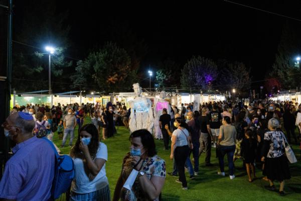 הפר מעצר בית, תקף מאבטח בהופעה – ונעצר