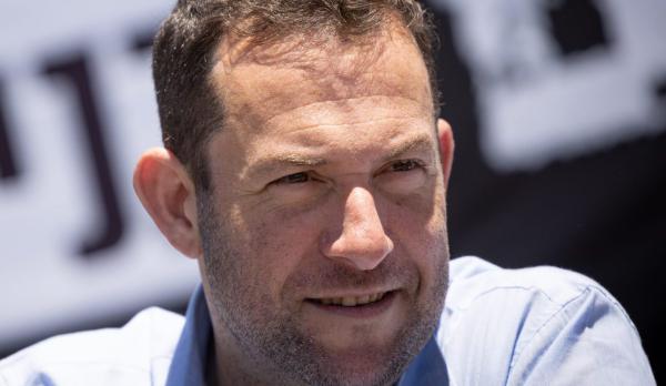 הכישלון של יוסי דגן: לא הצליח להכניס את מסיקה