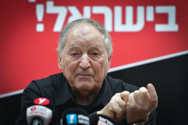 בדרך לשביתה בתיכונים: פיצוץ במו"מ עם האוצר