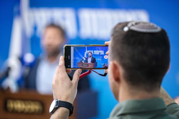 ליברליים, או "אנטי פרוגרס": מי ינצח בקרב על הרשימה?