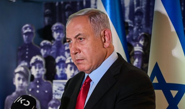 נתניהו: "אבחן אפשרות לספק נשק לאוקראינה"