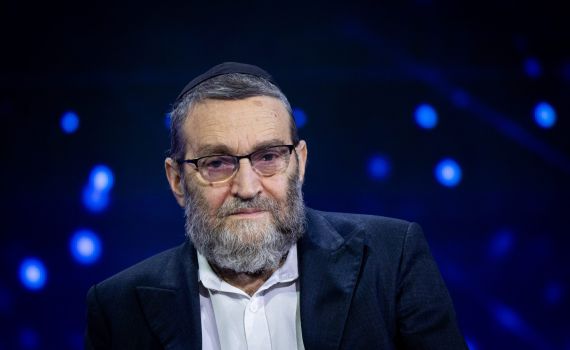 גפני: "בימים הקרובים תשמעו שאני הולך עם גנץ"