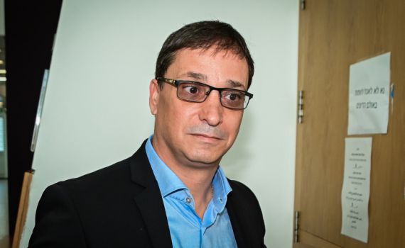 לניאדו מגיב לפסילה: "הייתי טרף קל, שיסו נגדי"