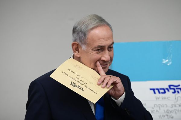 הליכודניקים נוהרים: שוב הוארכה ההצבעה בליכוד