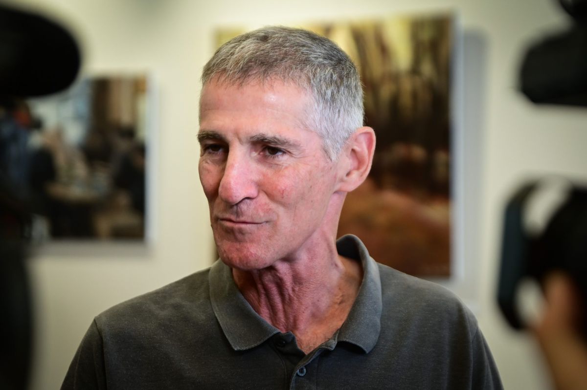 על רקע המחאה: העבודה החדשה של יאיר גולן