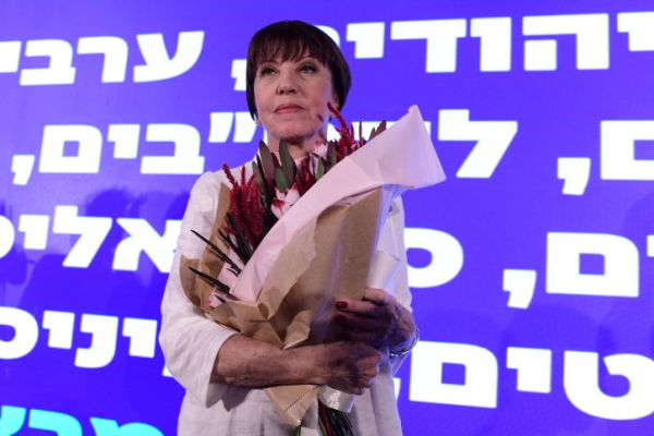 ארגון הטרור מברך את גלאון: "ריגשת בנאום שלך"