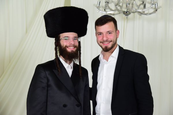 אלמנתו של שמחה בונים ז"ל מאסון מירון מתחתנת הערב