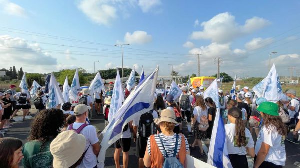 מזעזע: אלימות משטרתית בצעדת המשפחות לעזה