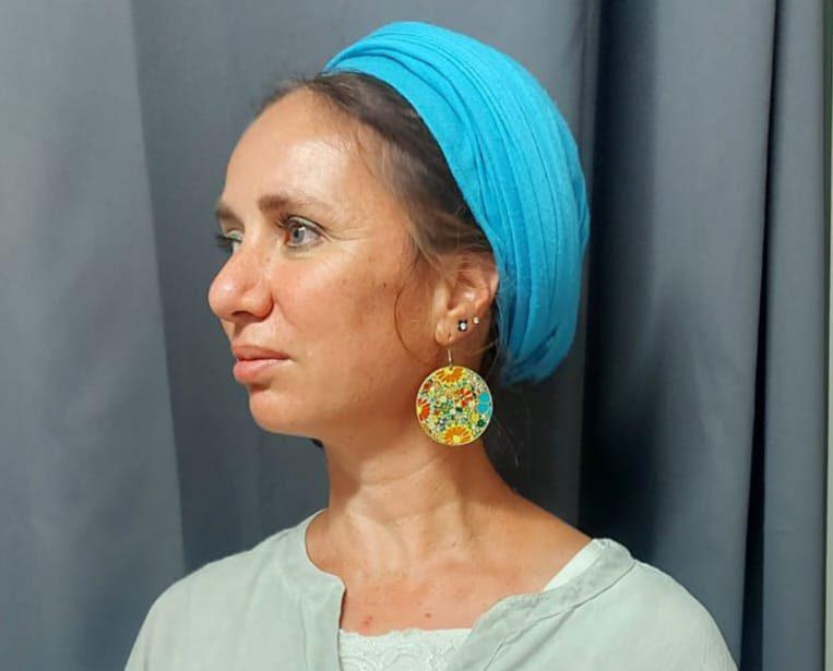 במקום בו קברתי שורש: ספר שירים וגעגוע לגוש קטיף