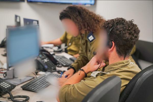 עלות השחר, היום שאחרי: הזוג ששירת יחד תחת אש