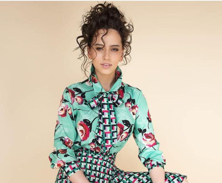 קורין גדעון עולה על הדוסית | הלוקים הצנועים הכי מוצלחים