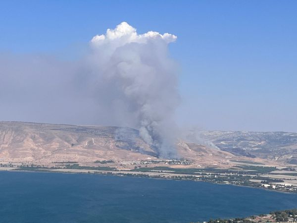 3 מוקדי שריפות בגולן: כביש 98 נחסם לתנועה