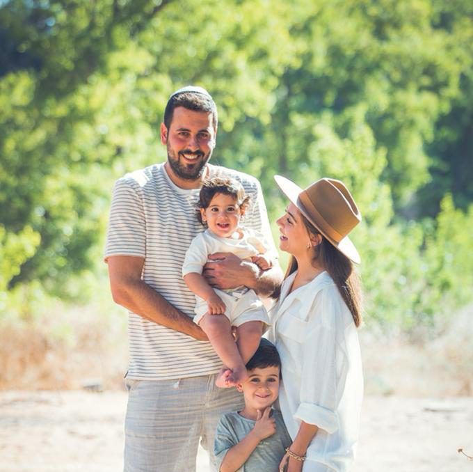 צפו: עבדו על עומר אדם וביימו הצעת נישואים על הבמה