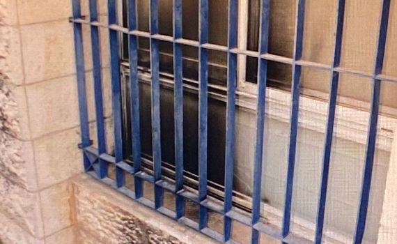 חבר מועצת אבו גוש חשוד שהצית את מבנה העירייה