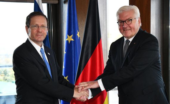 הרצוג על הסכם הפיצויים: "תיקון עוול היסטורי"