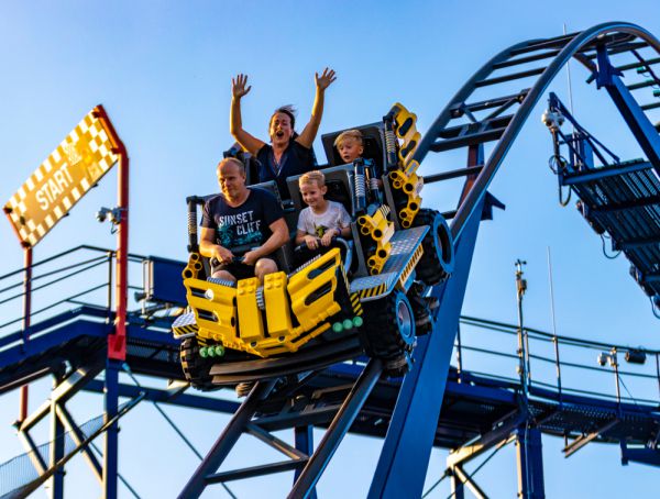 תאונה קשה בלונה פארק: 34 פצועים ברכבת הרים