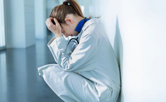 הסטודנטים באיכילוב זועמים: "מתקמצנים עלינו"