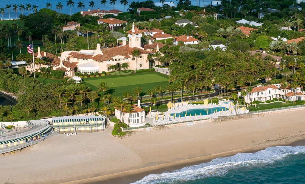 ה"יורשת" שהסתננה לבית של טראמפ | צפו בתחקיר