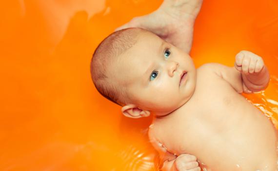 שוב: פעוט טבע באמבטיה בצפון, מצבו אנוש