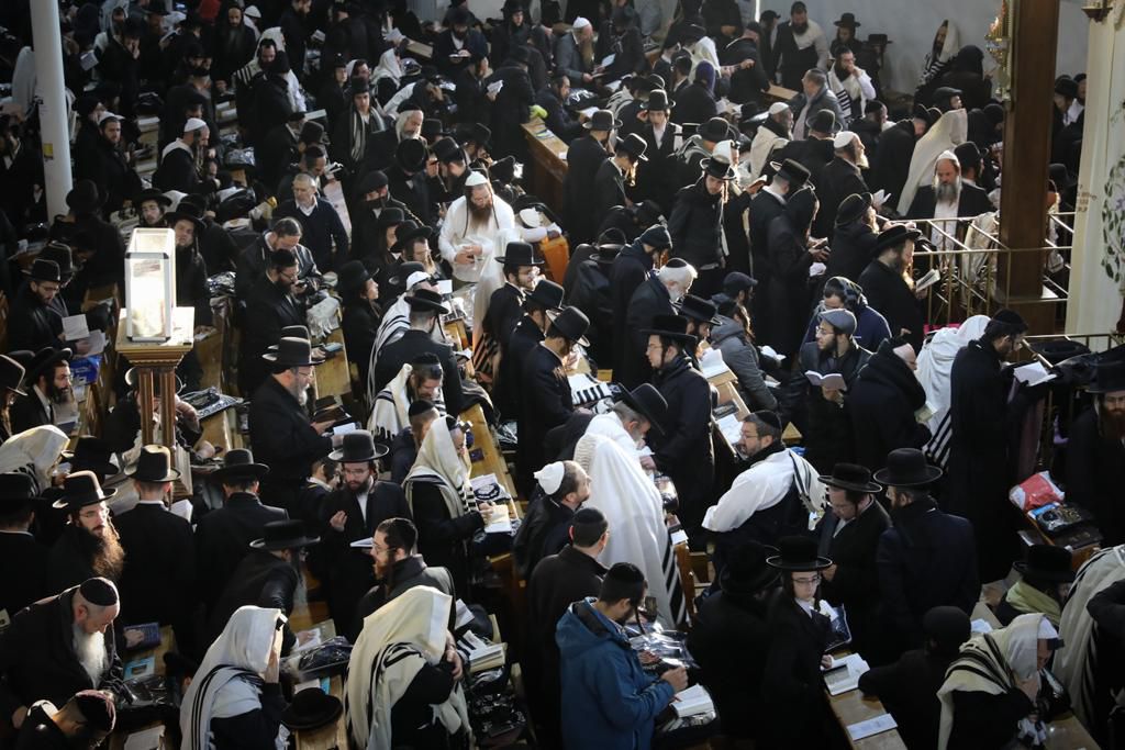 צפו: רבבות במעמד התיקון הכללי באומן