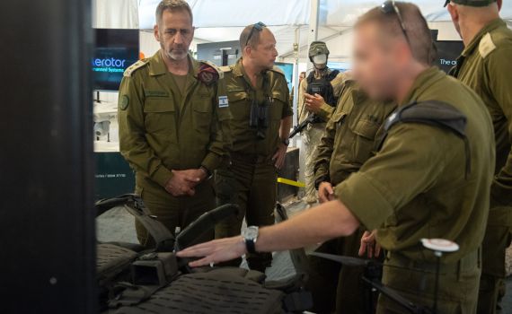 צפו: סגל הפיקוד הבכיר בתערוכת חדשנות בלחימה