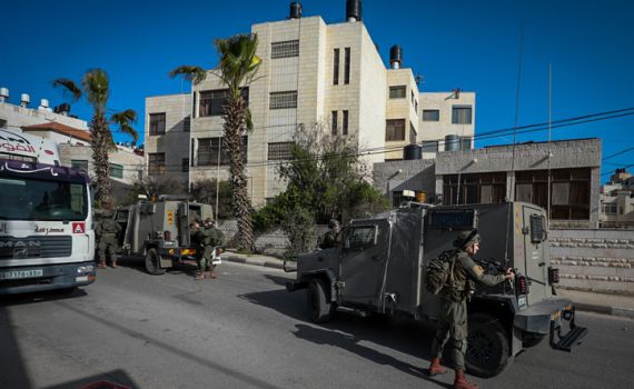 מחבל ניסה לרצוח חייל עם פטיש וחוסל במקום