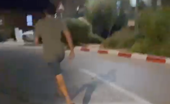 "אמאל'ה! בוא": השניות שאחרי פיגוע הירי. תיעוד