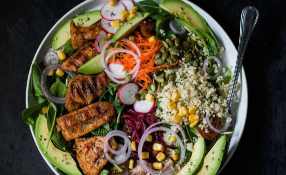 מנת פתיחה מושלמת: פלטת ירקות וטופו