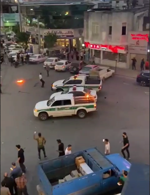 איש משמרות המהפכה נדקר למוות בידי מפגינים