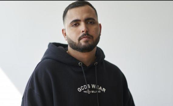 סיבה לדאגה? הזמר מפרסם תהילים ובקשה לתפילה