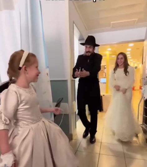 בת 8 עם גידול בראש שימחה חתן וכלה | צפו