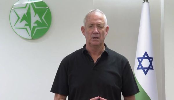 גנץ: "דורשים מהפלסטינים לפעול נגד הטרור"