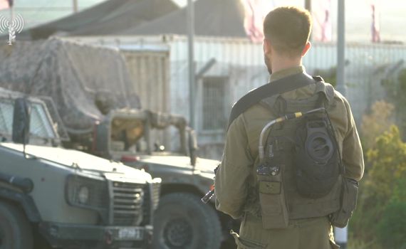 "הבנתי שזה פיגוע": הלוחם שחיסל את המחבל | צפו