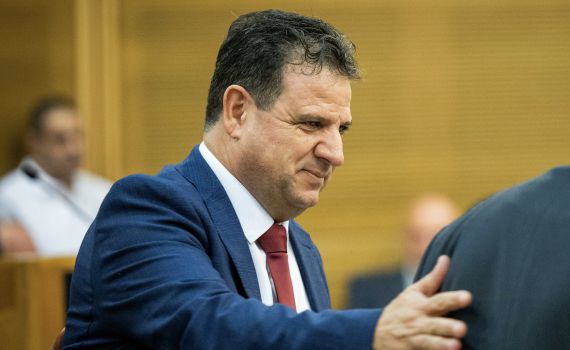 הציוץ שחשף: כך איימן עודה מתכוון להפוך ללשון מאזניים