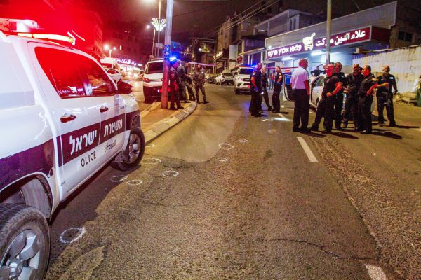 אם ובתה נרצחו בלוד; פצוע ירי נחטף מאמבולנס בטייבה