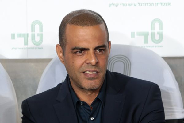 סערה ברשת: גיא לוזון נצפה נותן סטירה לשחקן הנבחרת